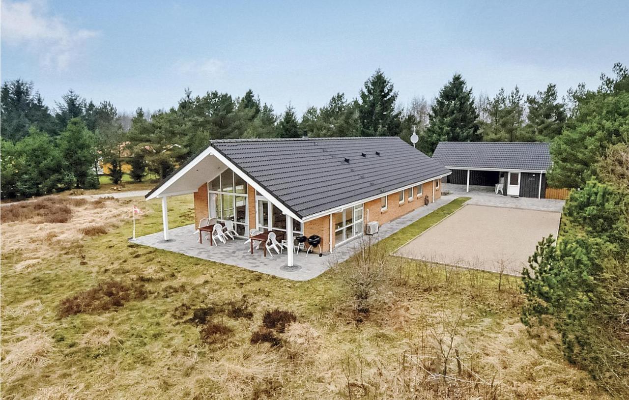 7 Bedroom Stunning Home In Herning Kolkaer Luaran gambar