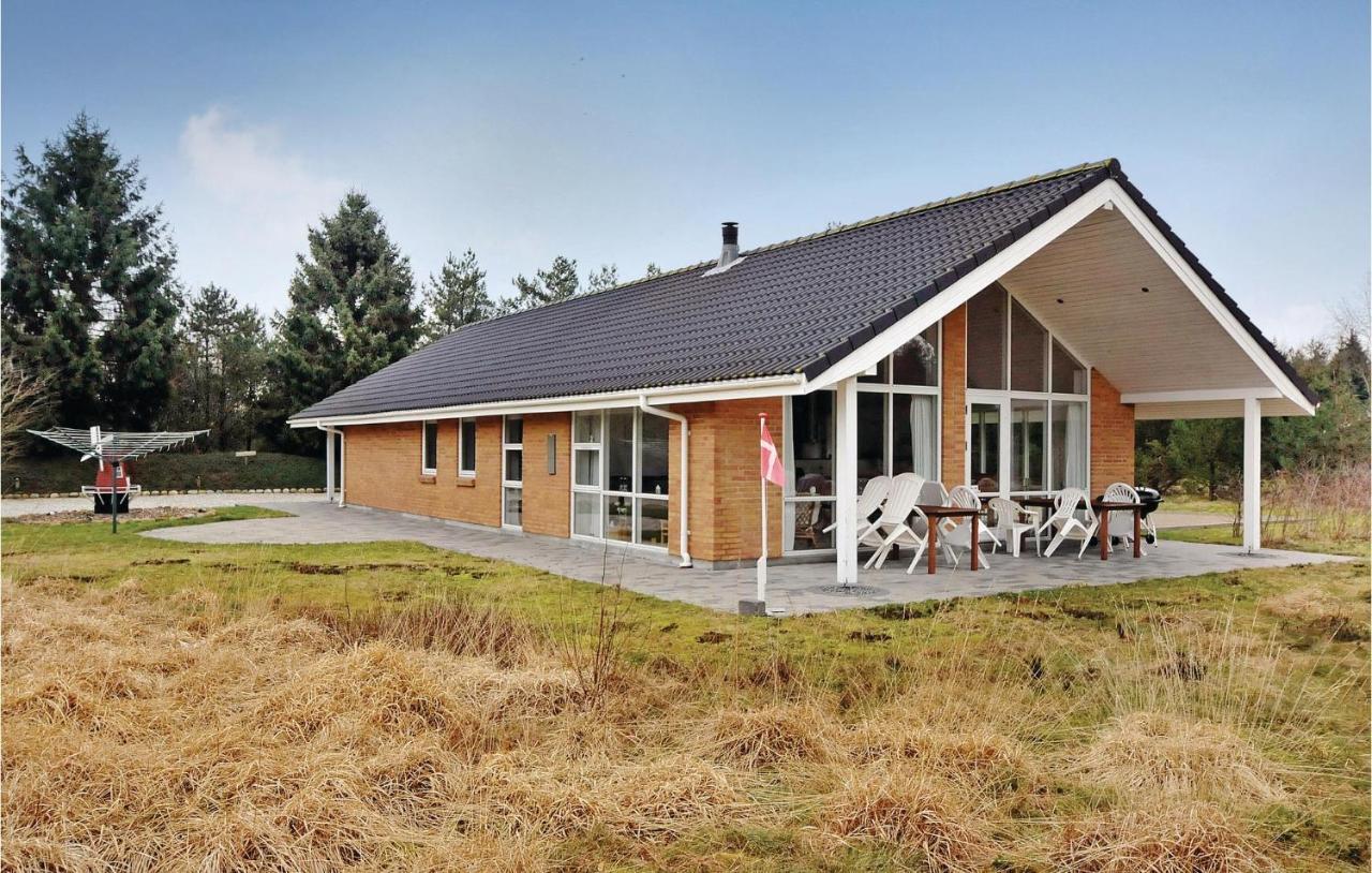7 Bedroom Stunning Home In Herning Kolkaer Luaran gambar